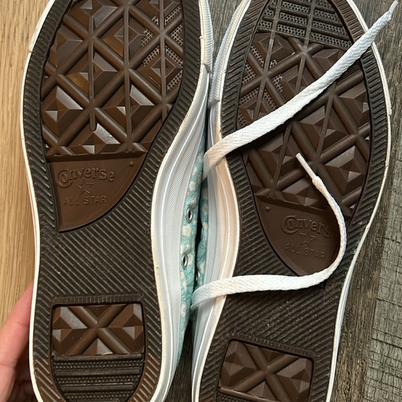 Converse low tops - Picture 3 of 5